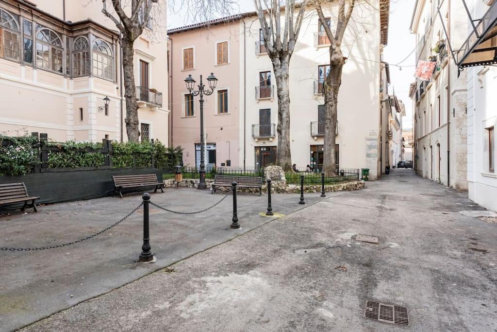 Отель Dimora Del Sole - Civico 13 Л'Акуила Экстерьер фото